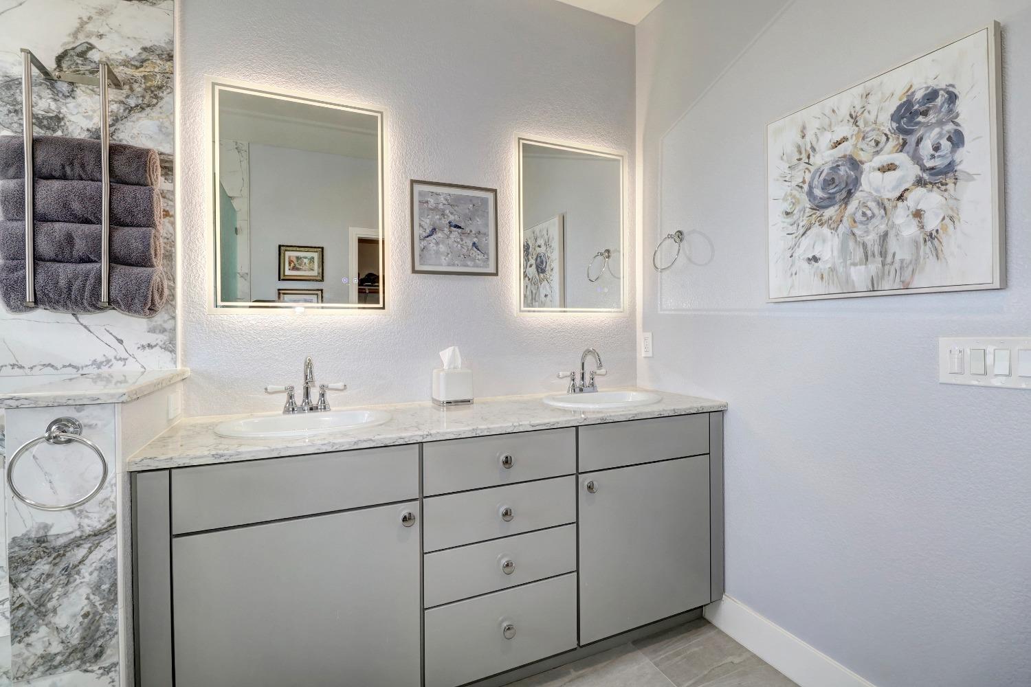 Detail Gallery Image 30 of 41 For 11 Wheelhouse Ct, Sacramento,  CA 95833 - 5 Beds | 2/1 Baths