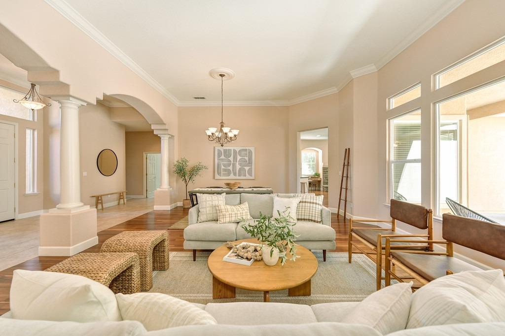 Detail Gallery Image 5 of 47 For 3460 Brittany Way, El Dorado Hills,  CA 95762 - 4 Beds | 2/1 Baths