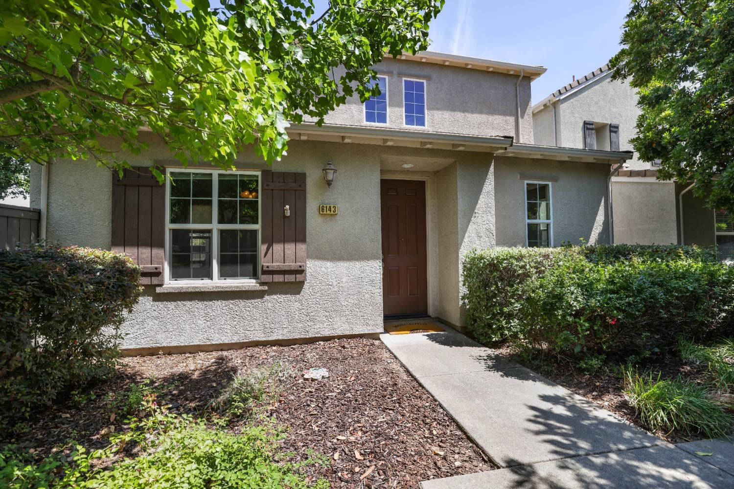 Detail Gallery Image 1 of 1 For 6143 Rolkingham Ln, Orangevale,  CA 95662 - 3 Beds | 2/1 Baths