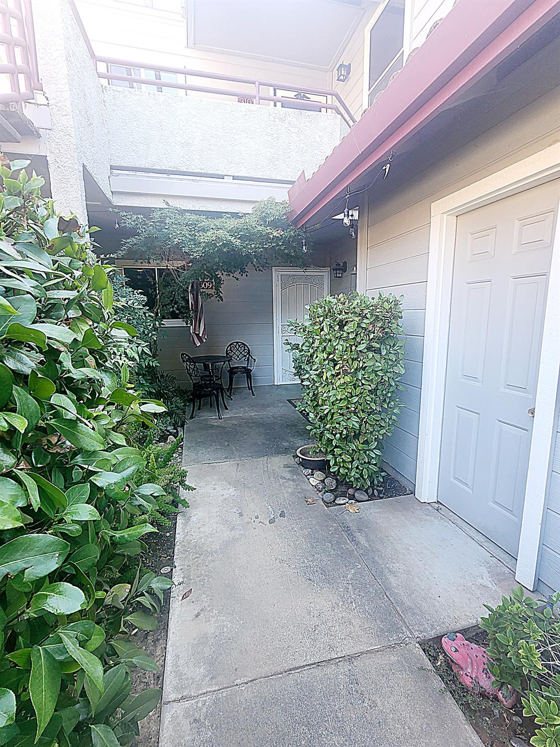 Detail Gallery Image 23 of 23 For 4830 Dover Ln #309,  Sacramento,  CA 95842 - 3 Beds | 2 Baths