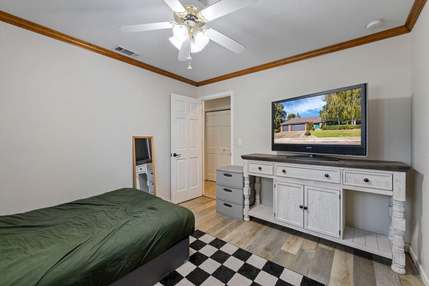 Detail Gallery Image 25 of 35 For 1101 Chateau Ct, Lodi,  CA 95242 - 3 Beds | 2 Baths