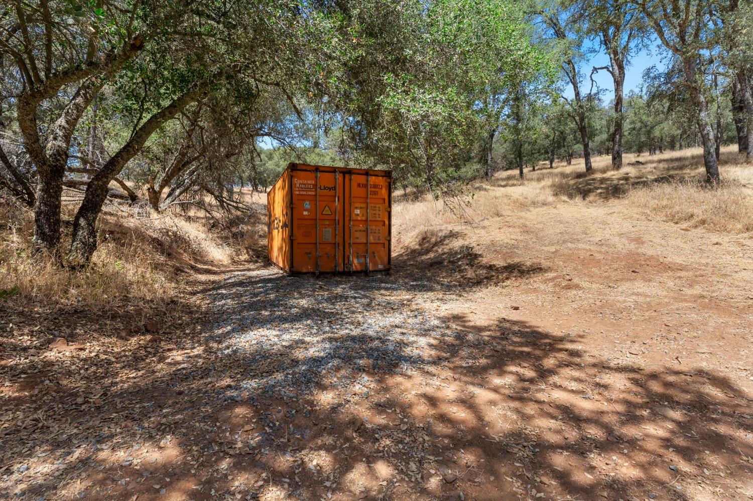 Detail Gallery Image 34 of 44 For 5460 Rattlesnake Bar Rd, Pilot Hill,  CA 95664 - 3 Beds | 2/1 Baths