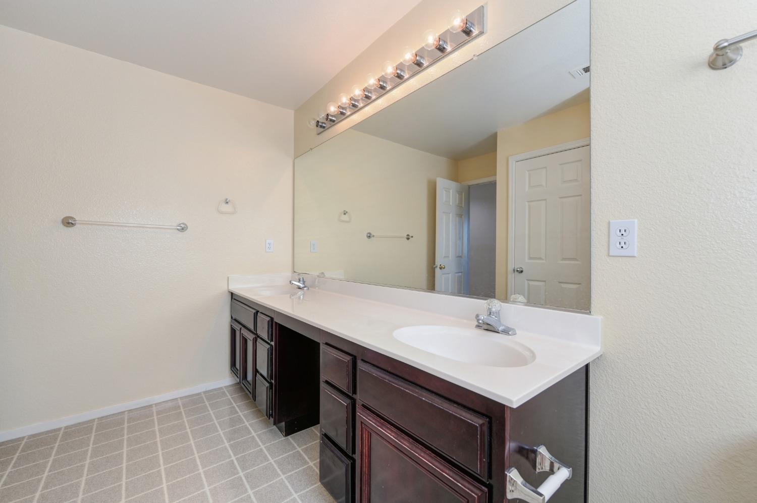 Detail Gallery Image 35 of 45 For 1707 Poppy Dr, Rocklin,  CA 95765 - 3 Beds | 2/1 Baths