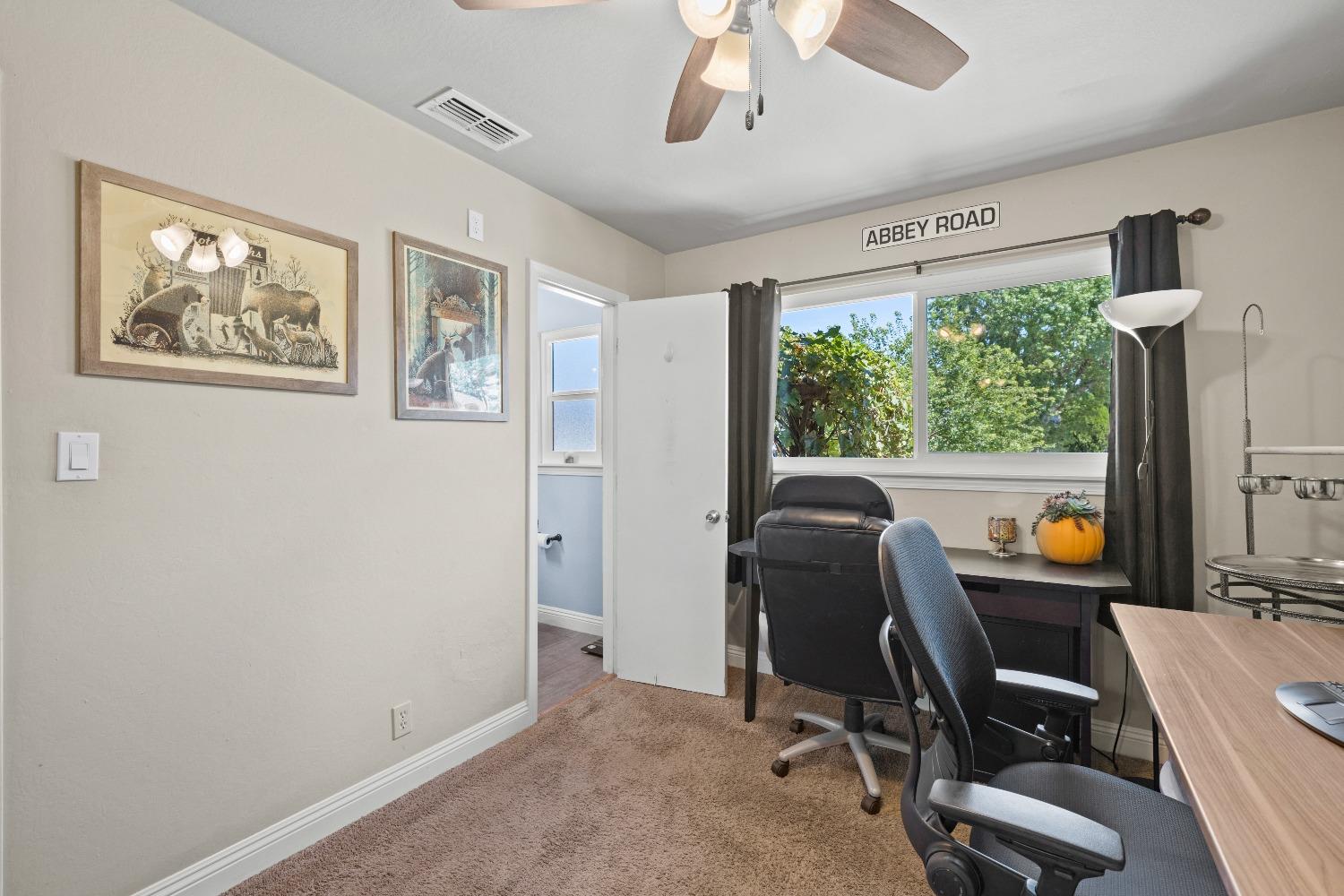 Detail Gallery Image 22 of 37 For 2306 Thores St, Rancho Cordova,  CA 95670 - 3 Beds | 2 Baths