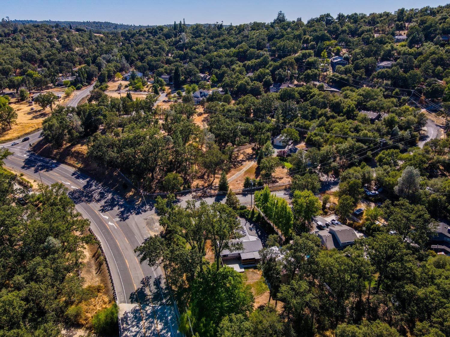 Detail Gallery Image 39 of 48 For 2102 Peaceful Garden Way, Rescue,  CA 95672 - 3 Beds | 2 Baths