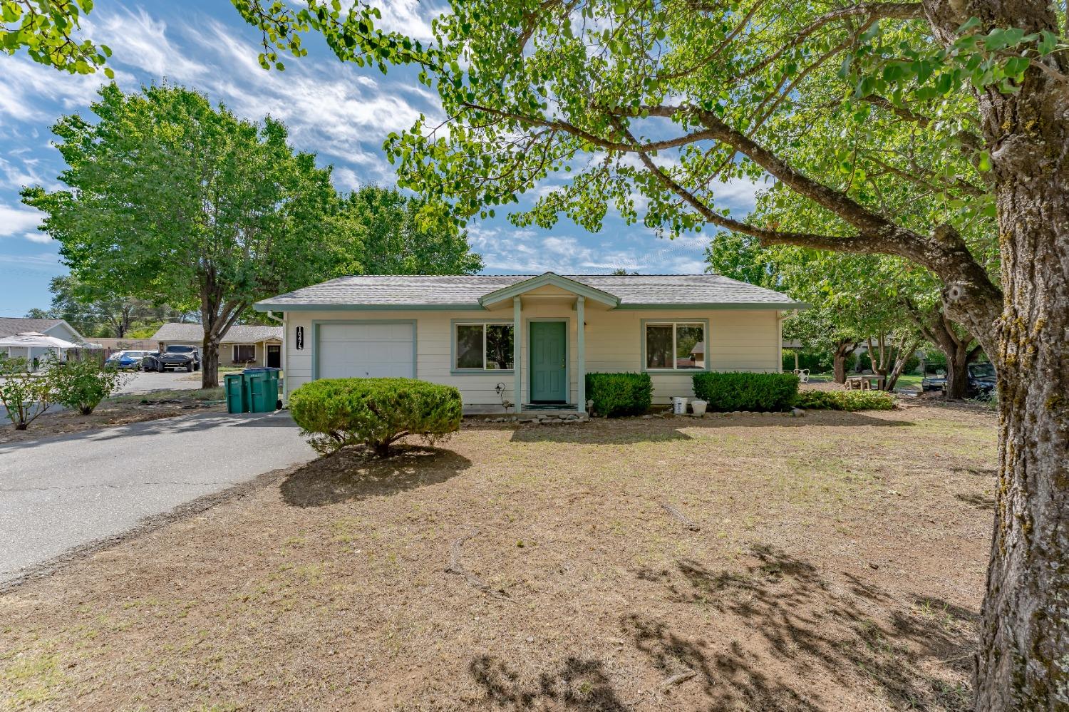 Detail Gallery Image 3 of 19 For 10475 Broken Oak Ct, Penn Valley,  CA 95946 - 1 Beds | 1 Baths