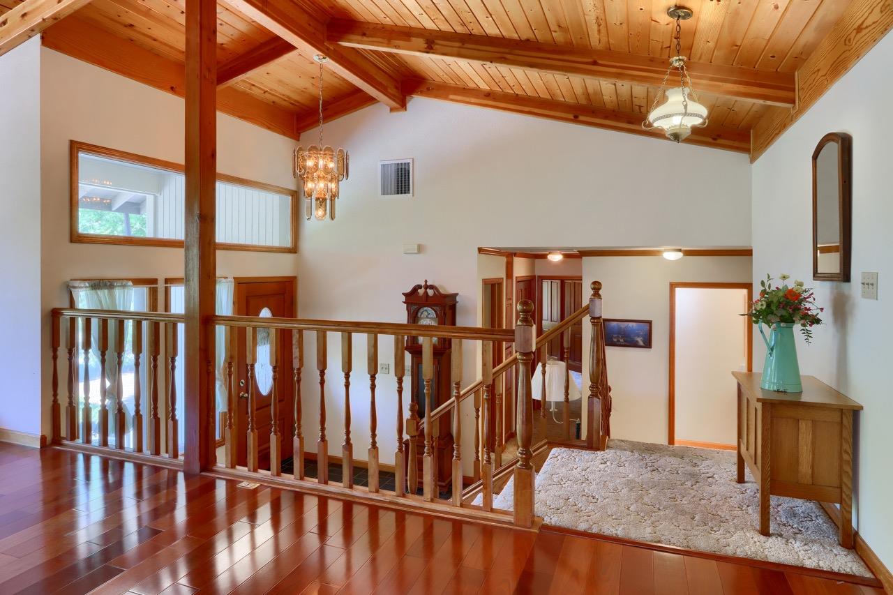 Detail Gallery Image 26 of 71 For 12639 Cresthaven Dr, Groveland,  CA 95321 - 3 Beds | 2/1 Baths