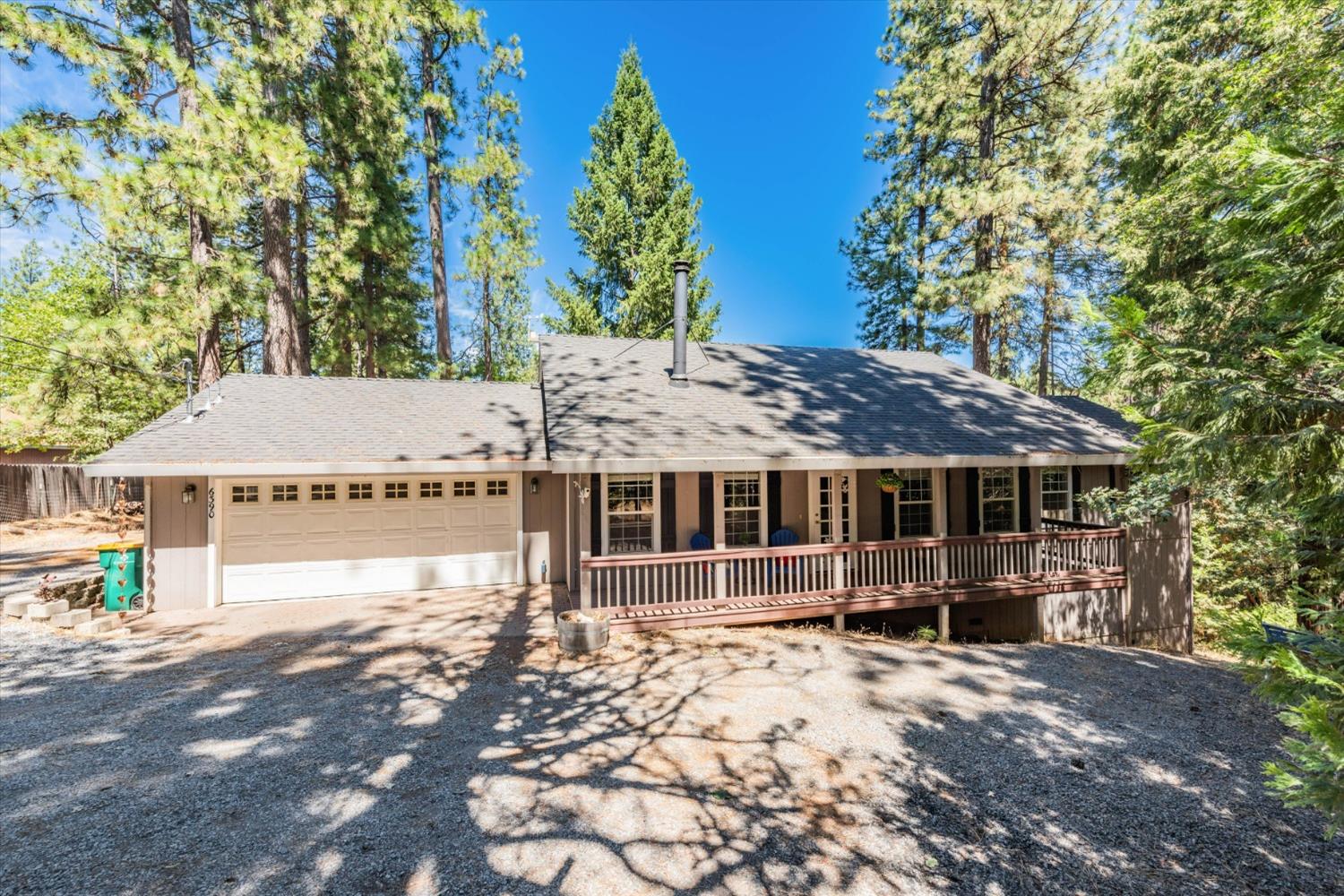 Detail Gallery Image 1 of 49 For 6390 Red Robin Rd, Placerville,  CA 95667 - 3 Beds | 2 Baths