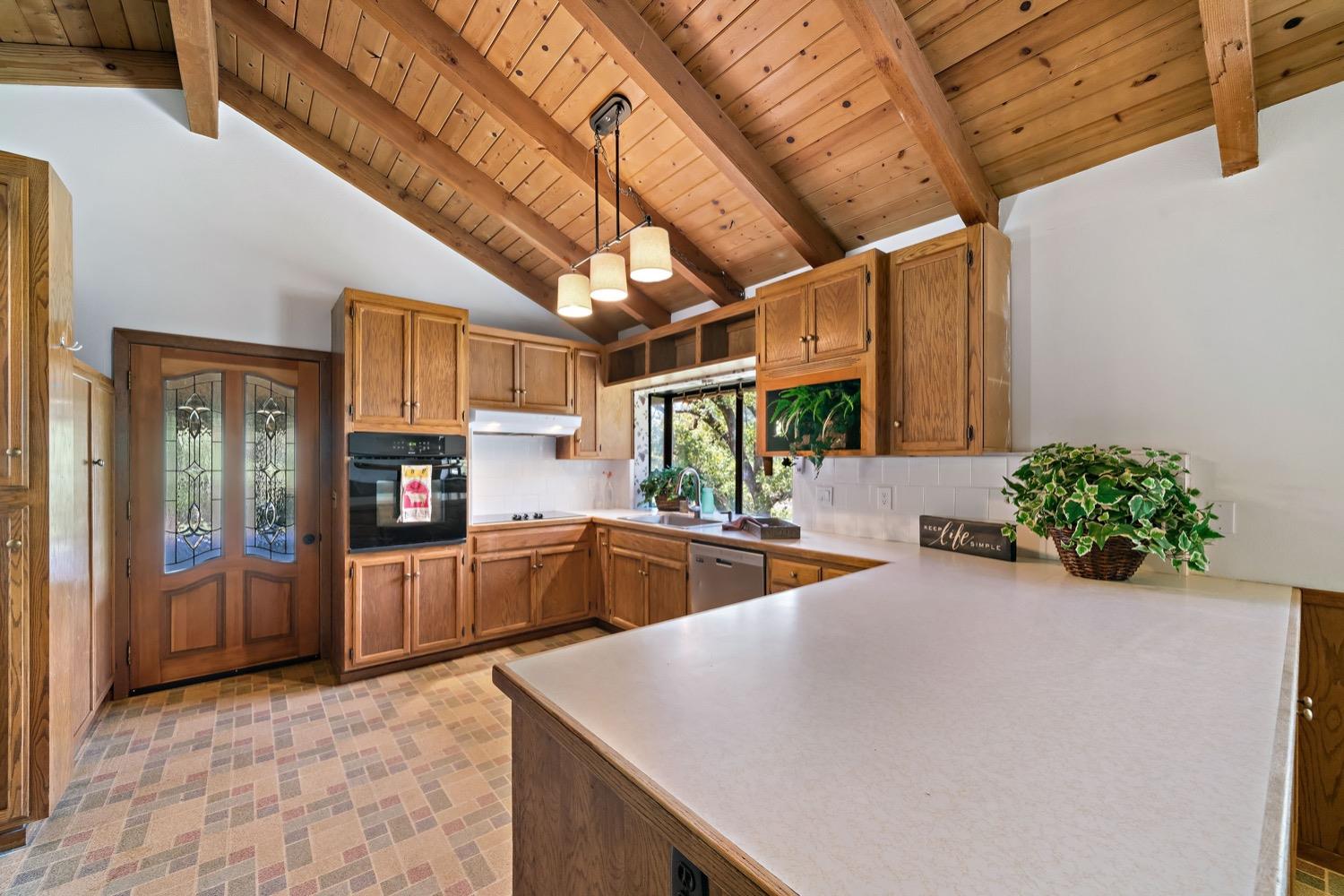 Detail Gallery Image 3 of 54 For 5650 Bucks Bar Rd, Placerville,  CA 95667 - 3 Beds | 2/1 Baths