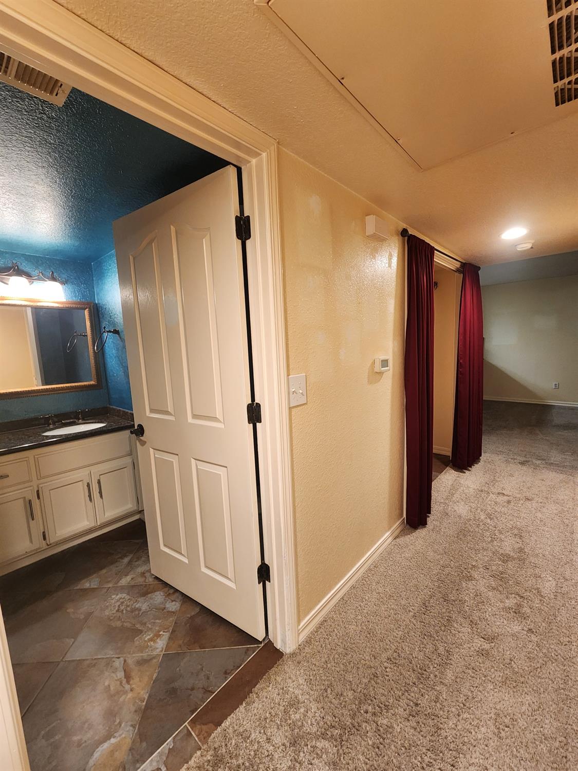 Detail Gallery Image 13 of 23 For 4830 Dover Ln #309,  Sacramento,  CA 95842 - 3 Beds | 2 Baths