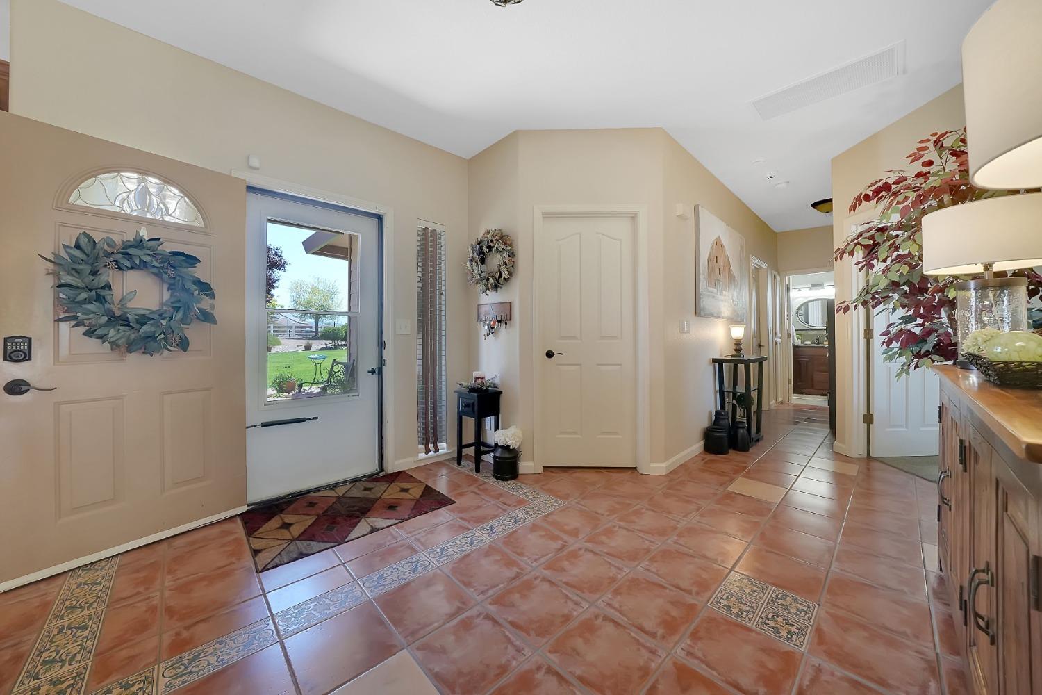 Detail Gallery Image 20 of 95 For 3178 Crestview Dr, Valley Springs,  CA 95252 - 4 Beds | 2/1 Baths