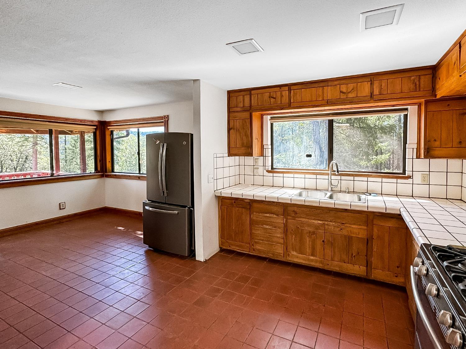 Detail Gallery Image 8 of 29 For 12225 Buckeye Rd, Nevada City,  CA 95959 - 2 Beds | 2 Baths