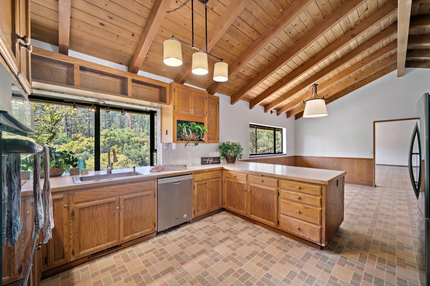 Detail Gallery Image 33 of 54 For 5650 Bucks Bar Rd, Placerville,  CA 95667 - 3 Beds | 2/1 Baths