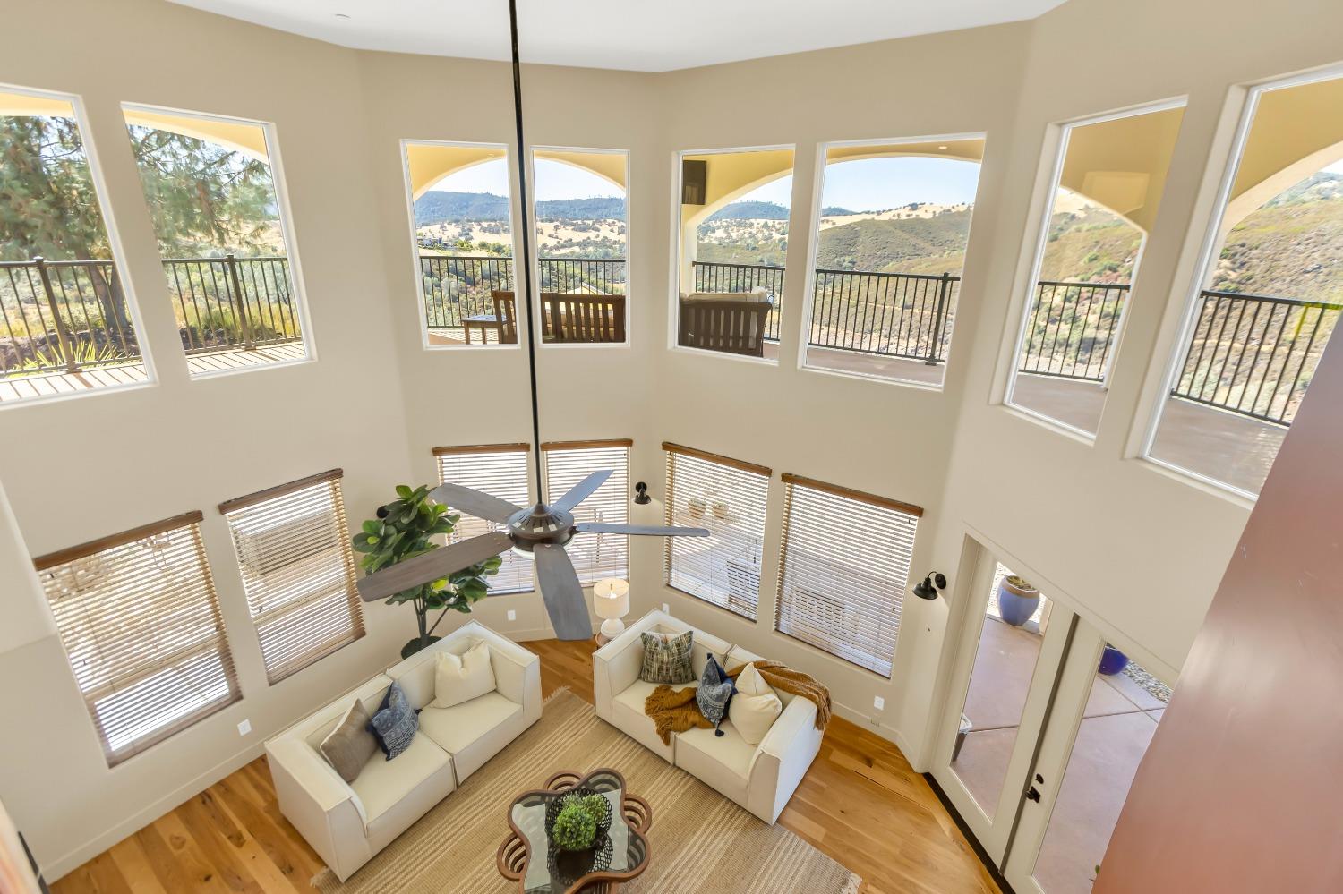 Detail Gallery Image 37 of 81 For 1745 Dorado Ridge Trail, El Dorado Hills,  CA 95762 - 4 Beds | 5 Baths