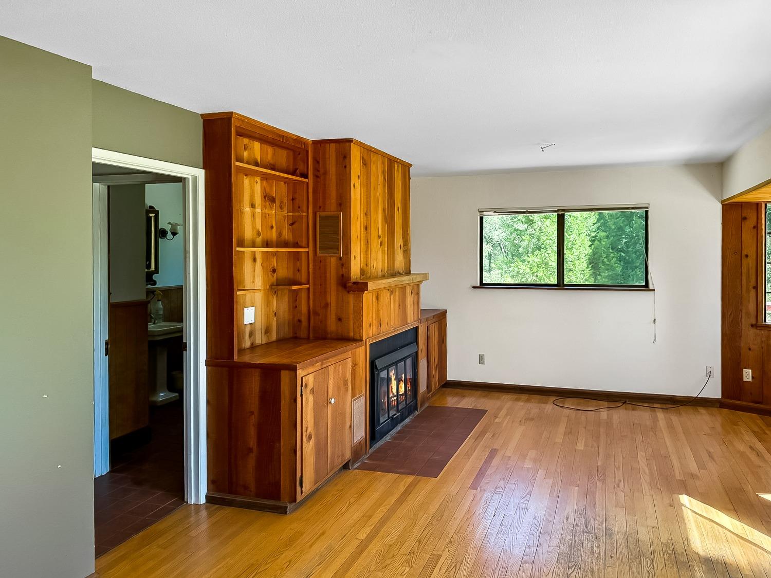 Detail Gallery Image 10 of 29 For 12225 Buckeye Rd, Nevada City,  CA 95959 - 2 Beds | 2 Baths