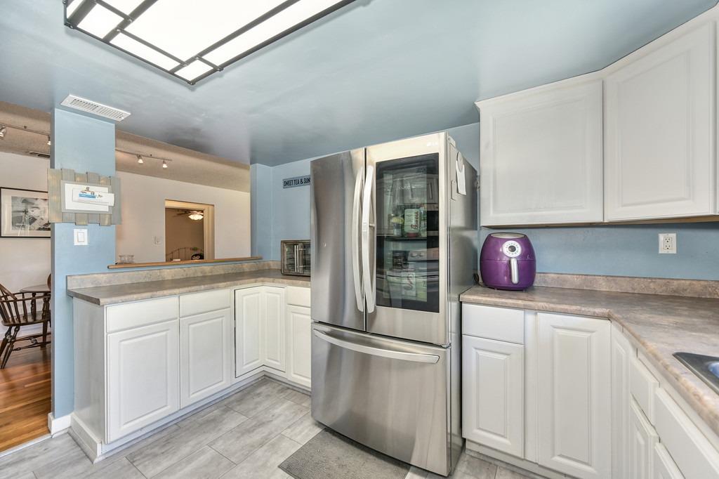 Detail Gallery Image 13 of 38 For 2544 Andrade Way, Sacramento,  CA 95821 - 3 Beds | 2 Baths