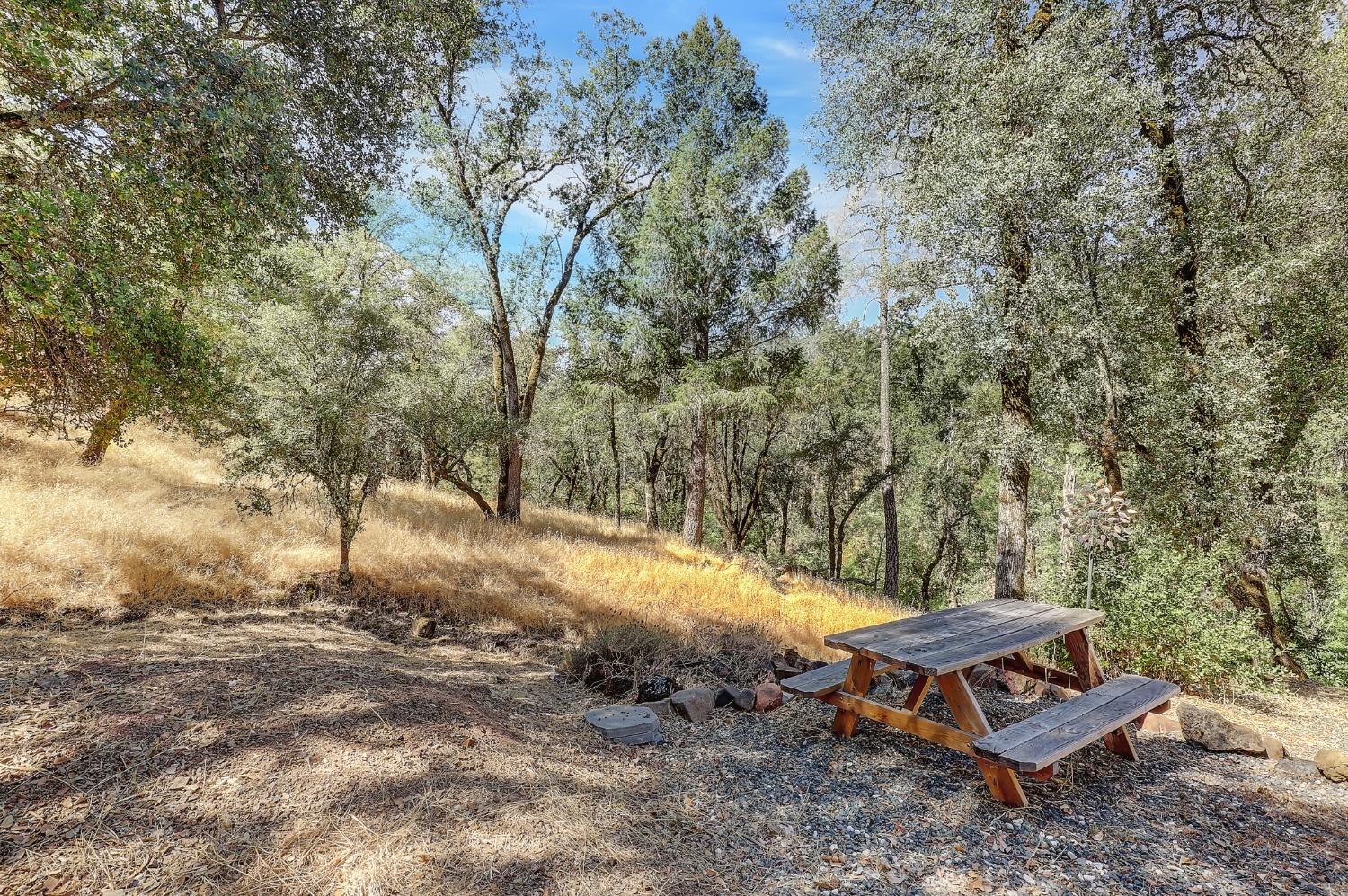 Detail Gallery Image 90 of 97 For 16967 Brewer Rd, Grass Valley,  CA 95949 - 3 Beds | 2/1 Baths