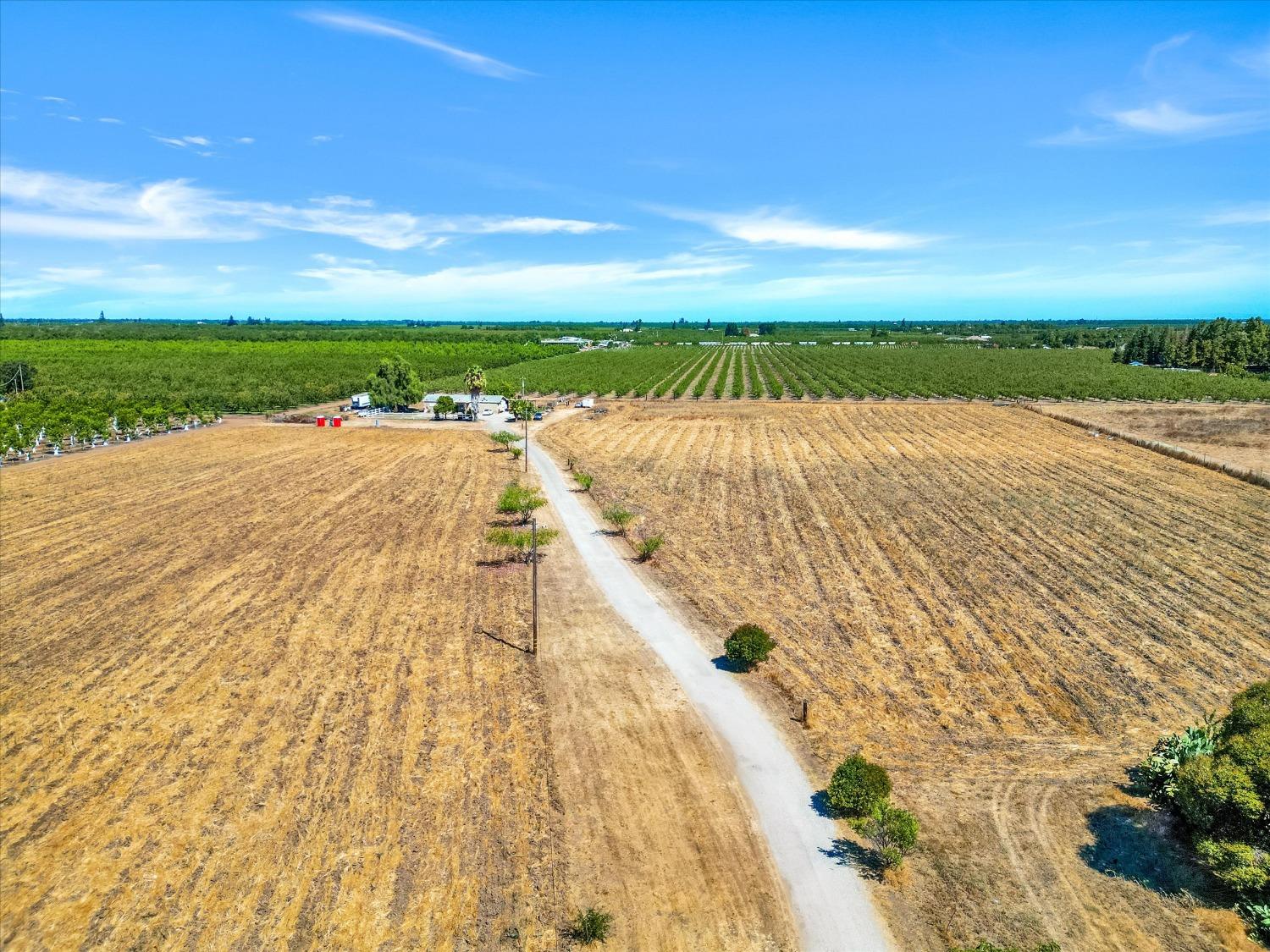 Detail Gallery Image 15 of 21 For 11171 E Highway 26, Stockton,  CA 95215 - 3 Beds | 2 Baths