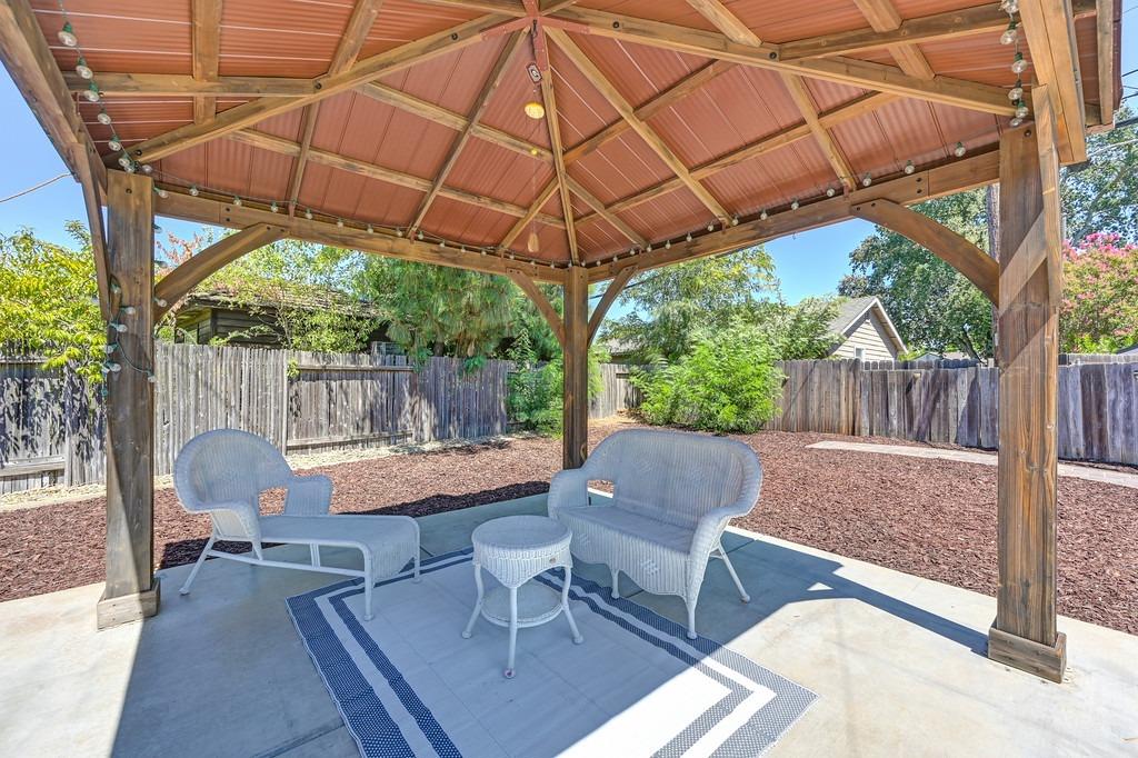 Detail Gallery Image 33 of 38 For 2544 Andrade Way, Sacramento,  CA 95821 - 3 Beds | 2 Baths