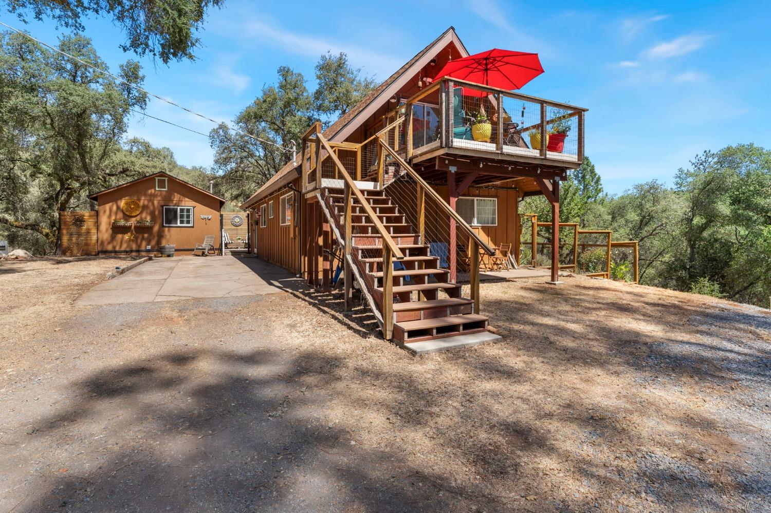 Detail Gallery Image 1 of 44 For 5460 Rattlesnake Bar Rd, Pilot Hill,  CA 95664 - 3 Beds | 2/1 Baths