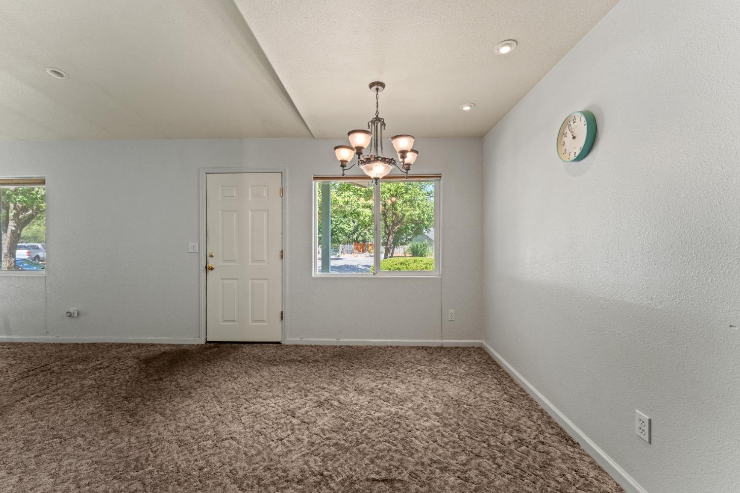 Detail Gallery Image 12 of 19 For 10475 Broken Oak Ct, Penn Valley,  CA 95946 - 1 Beds | 1 Baths