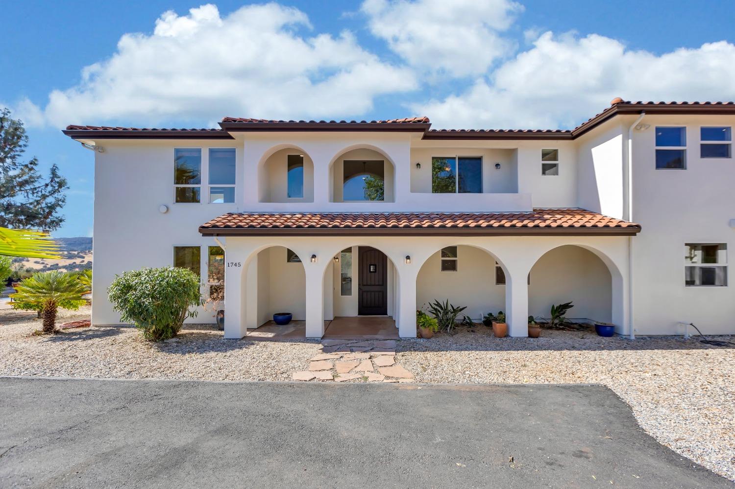 Detail Gallery Image 13 of 81 For 1745 Dorado Ridge Trail, El Dorado Hills,  CA 95762 - 4 Beds | 5 Baths