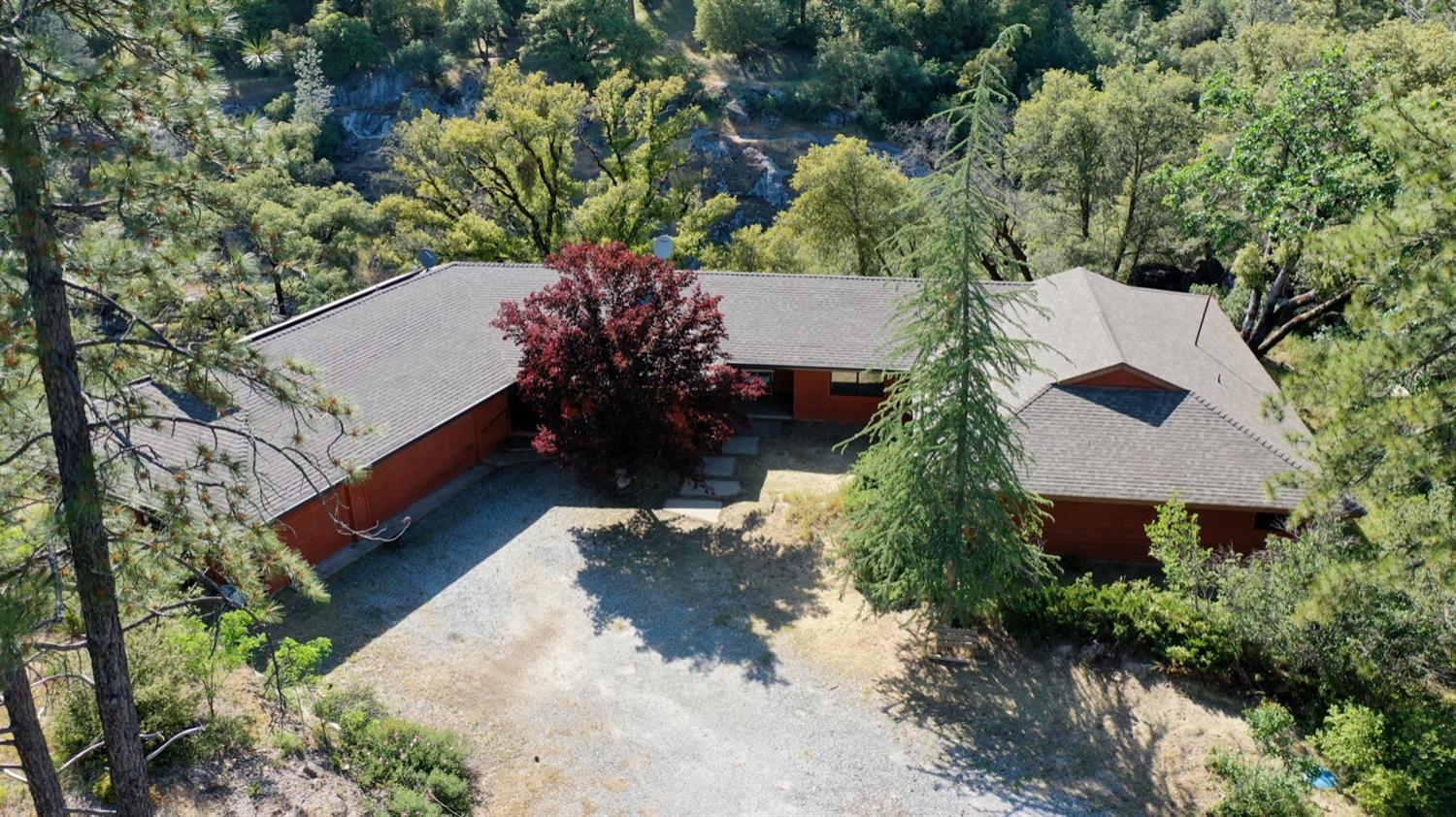 Detail Gallery Image 45 of 54 For 5650 Bucks Bar Rd, Placerville,  CA 95667 - 3 Beds | 2/1 Baths