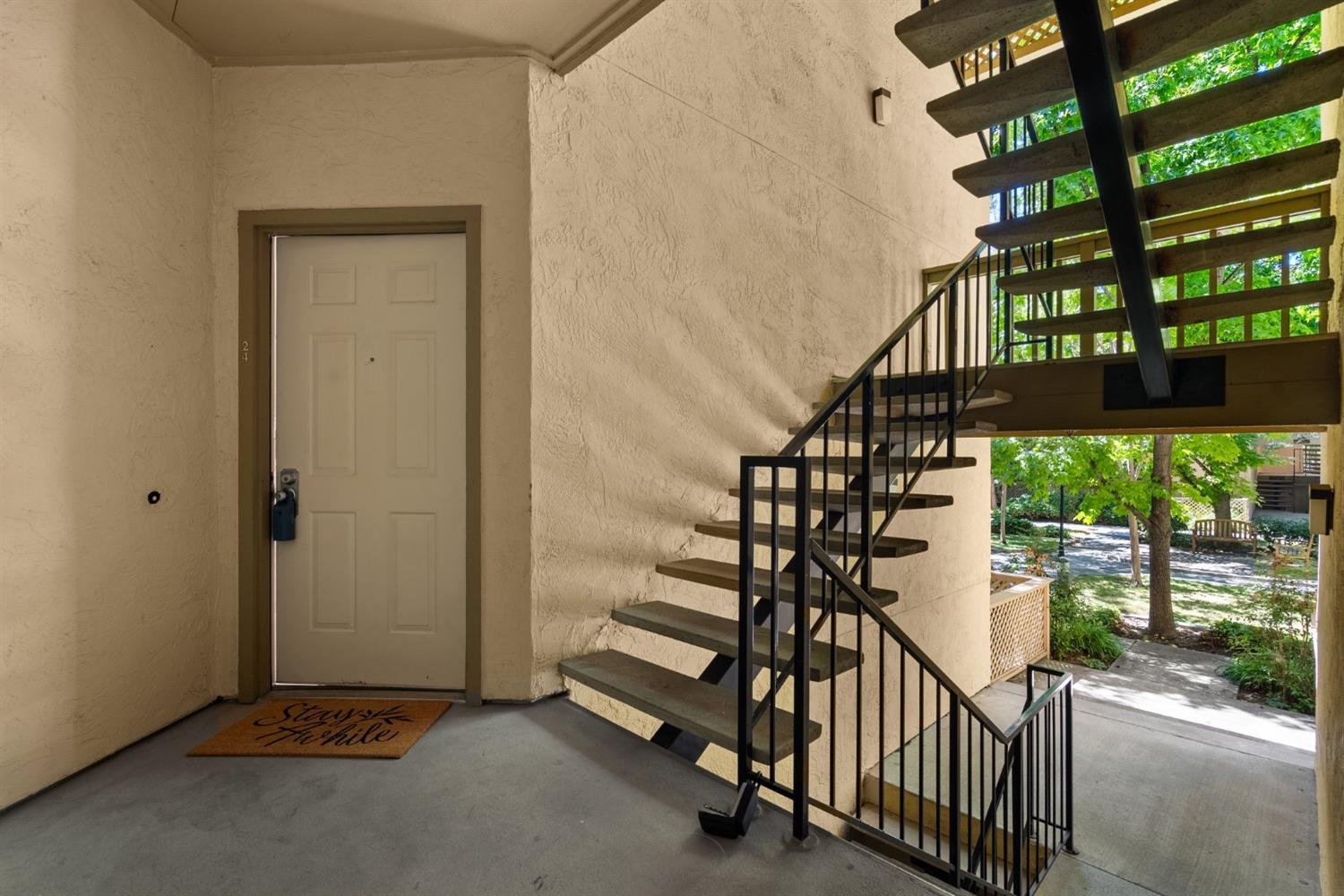 Detail Gallery Image 11 of 48 For 1902 Miraplaza Ct #24,  Santa Clara,  CA 95051 - 2 Beds | 2 Baths