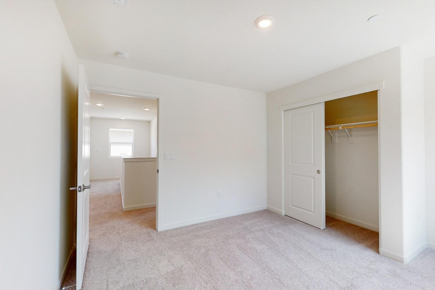 Detail Gallery Image 20 of 30 For 1447 Gwinnett St, Lincoln,  CA 95648 - 3 Beds | 2/1 Baths