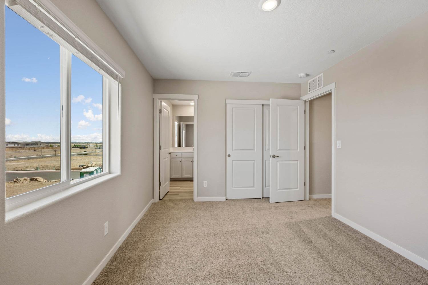 Detail Gallery Image 16 of 18 For 2322 Comstock Ln, Lincoln,  CA 95648 - 2 Beds | 2/1 Baths