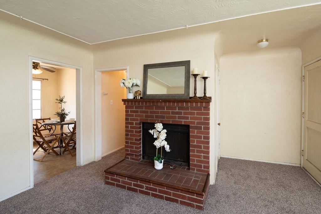 Detail Gallery Image 8 of 30 For 2218 Lambert St, Modesto,  CA 95354 - 2 Beds | 1 Baths