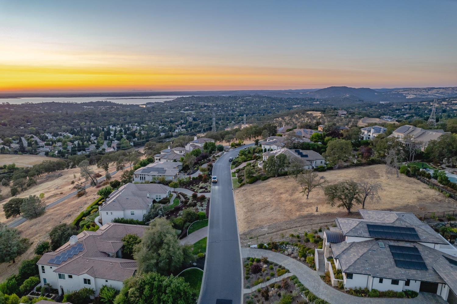 Detail Gallery Image 2 of 64 For 5155 Breese Cir, El Dorado Hills,  CA 95762 - – Beds | – Baths