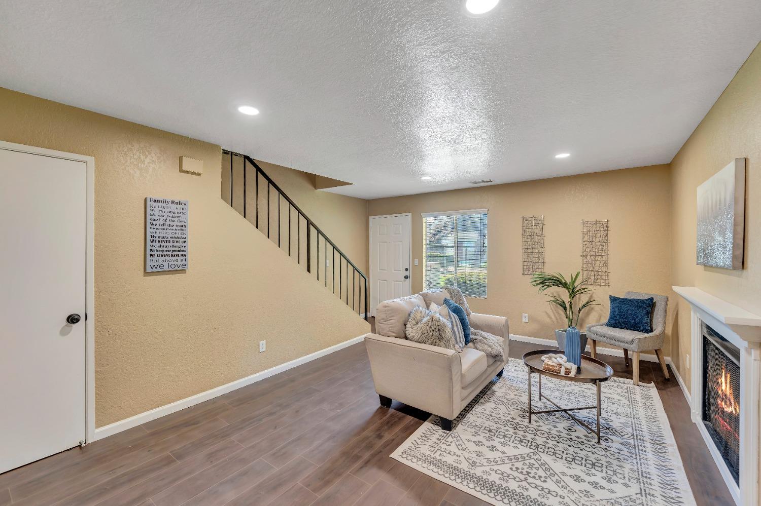 Detail Gallery Image 8 of 34 For 1819 S Cherokee Ln #45,  Lodi,  CA 95240 - 2 Beds | 1 Baths