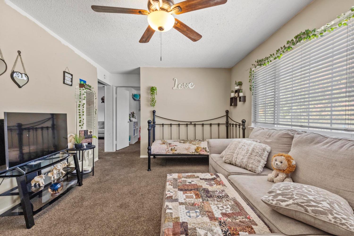 Detail Gallery Image 14 of 30 For 2048 Becky Ln, Yuba City,  CA 95993 - 2 Beds | 1 Baths