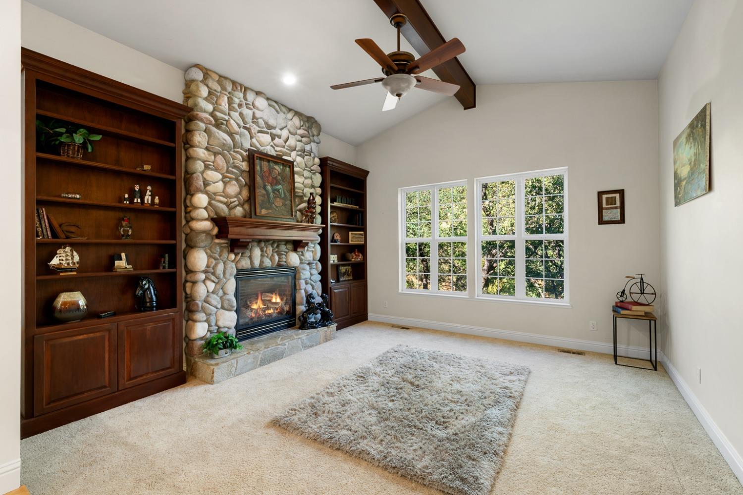 Detail Gallery Image 20 of 99 For 1300 Large Oak Dr, Placerville,  CA 95667 - 3 Beds | 4 Baths