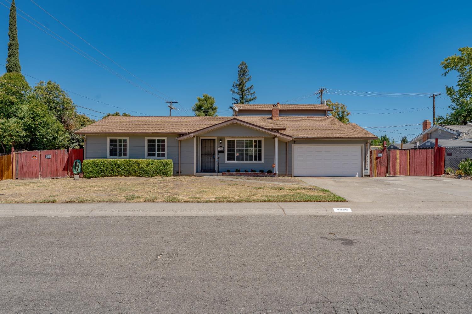 Detail Gallery Image 1 of 1 For 5325 Klamath Dr, Sacramento,  CA 95842 - 4 Beds | 2/1 Baths