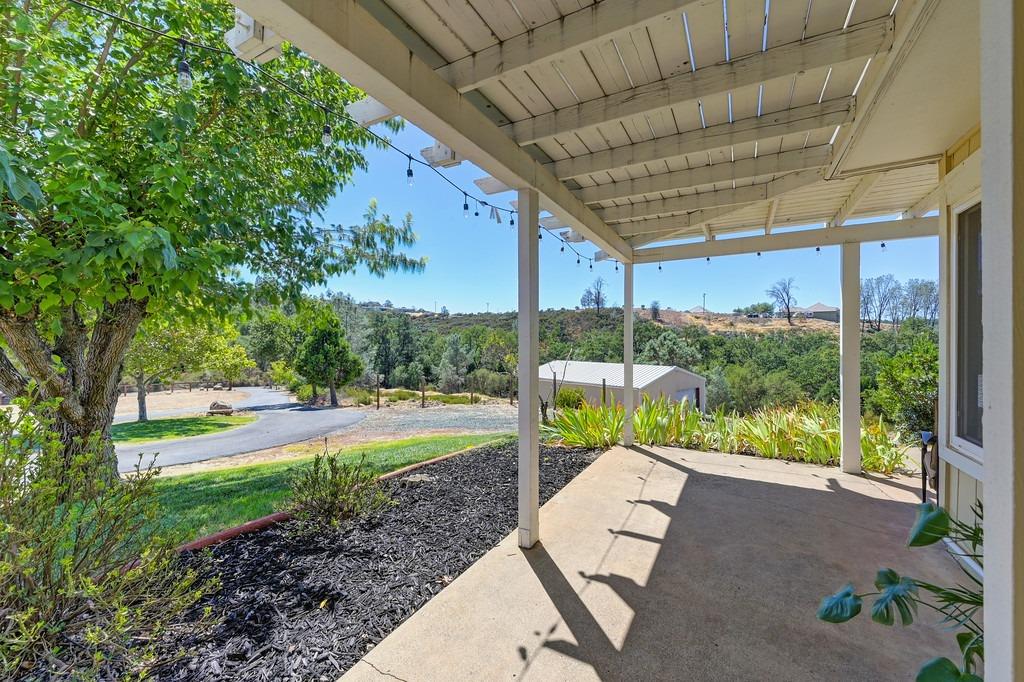 Detail Gallery Image 60 of 89 For 1981 Sweet Valley Rd, El Dorado Hills,  CA 95762 - 3 Beds | 2/1 Baths