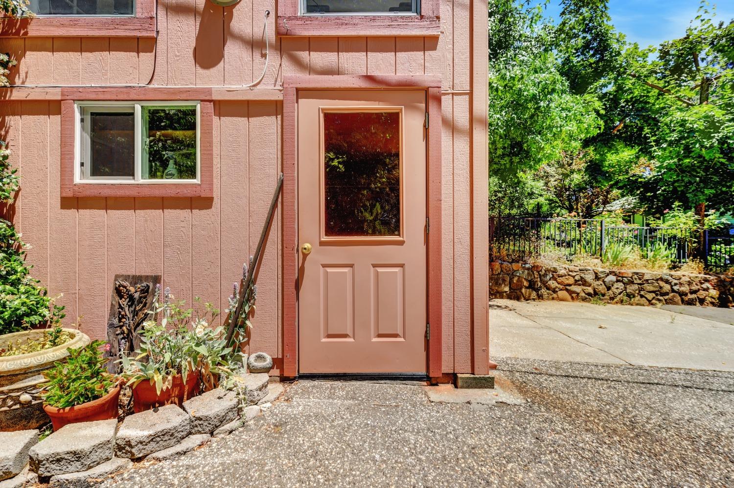 Detail Gallery Image 56 of 94 For 11192 Silver Willow Ln, Nevada City,  CA 95959 - 2 Beds | 2/1 Baths