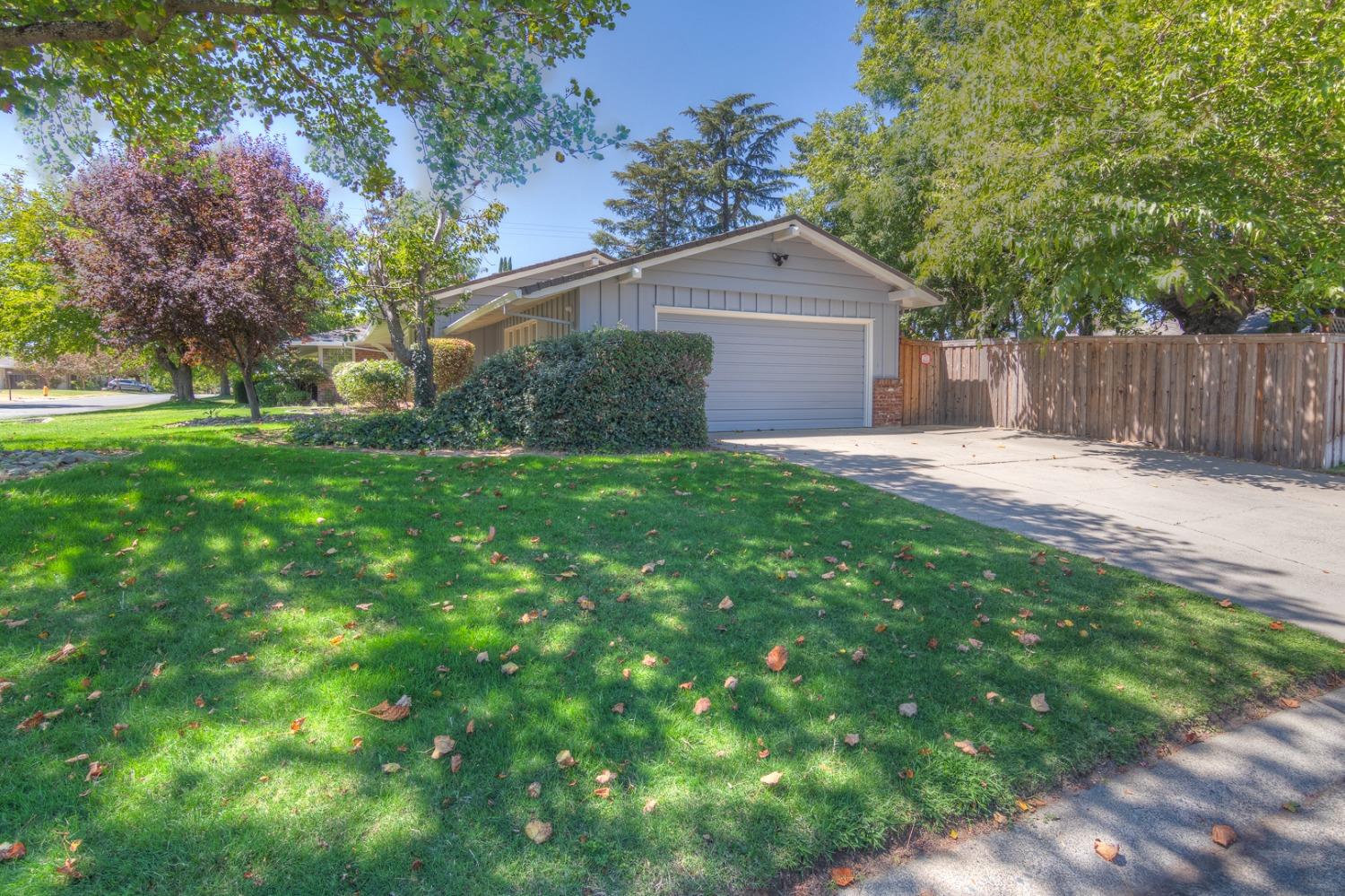 Detail Gallery Image 60 of 60 For 3351 Ben Lomond Dr, Sacramento,  CA 95821 - 3 Beds | 2/1 Baths