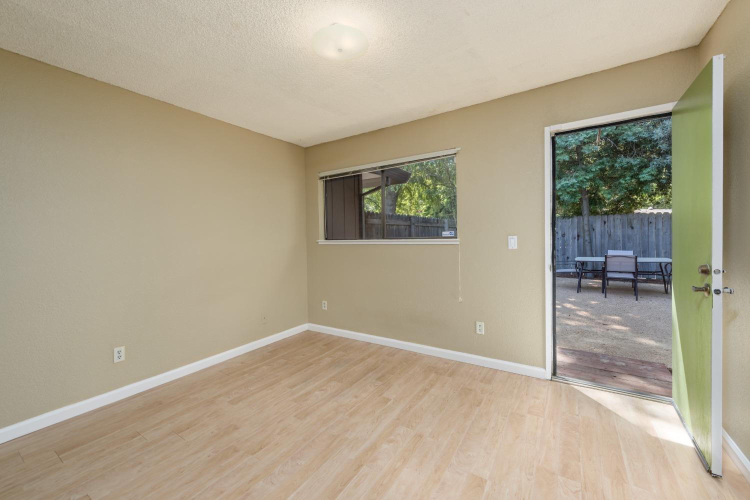 Detail Gallery Image 21 of 25 For 2306 E 8th St, Davis,  CA 95618 - 2 Beds | 1 Baths