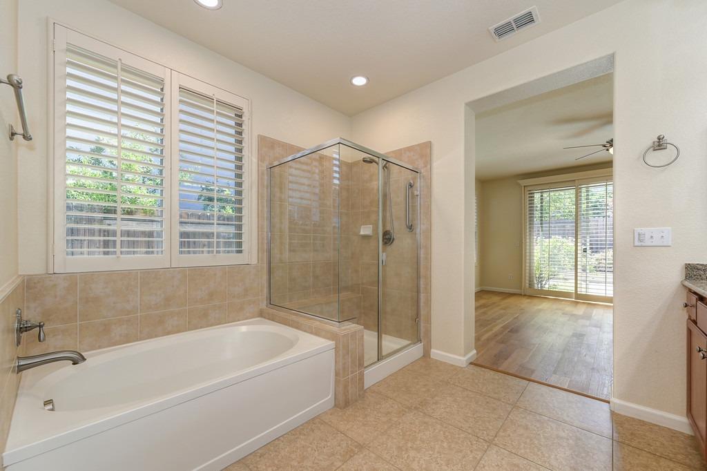 Detail Gallery Image 35 of 42 For 11974 Mandolin Way, Rancho Cordova,  CA 95742 - 4 Beds | 2/1 Baths