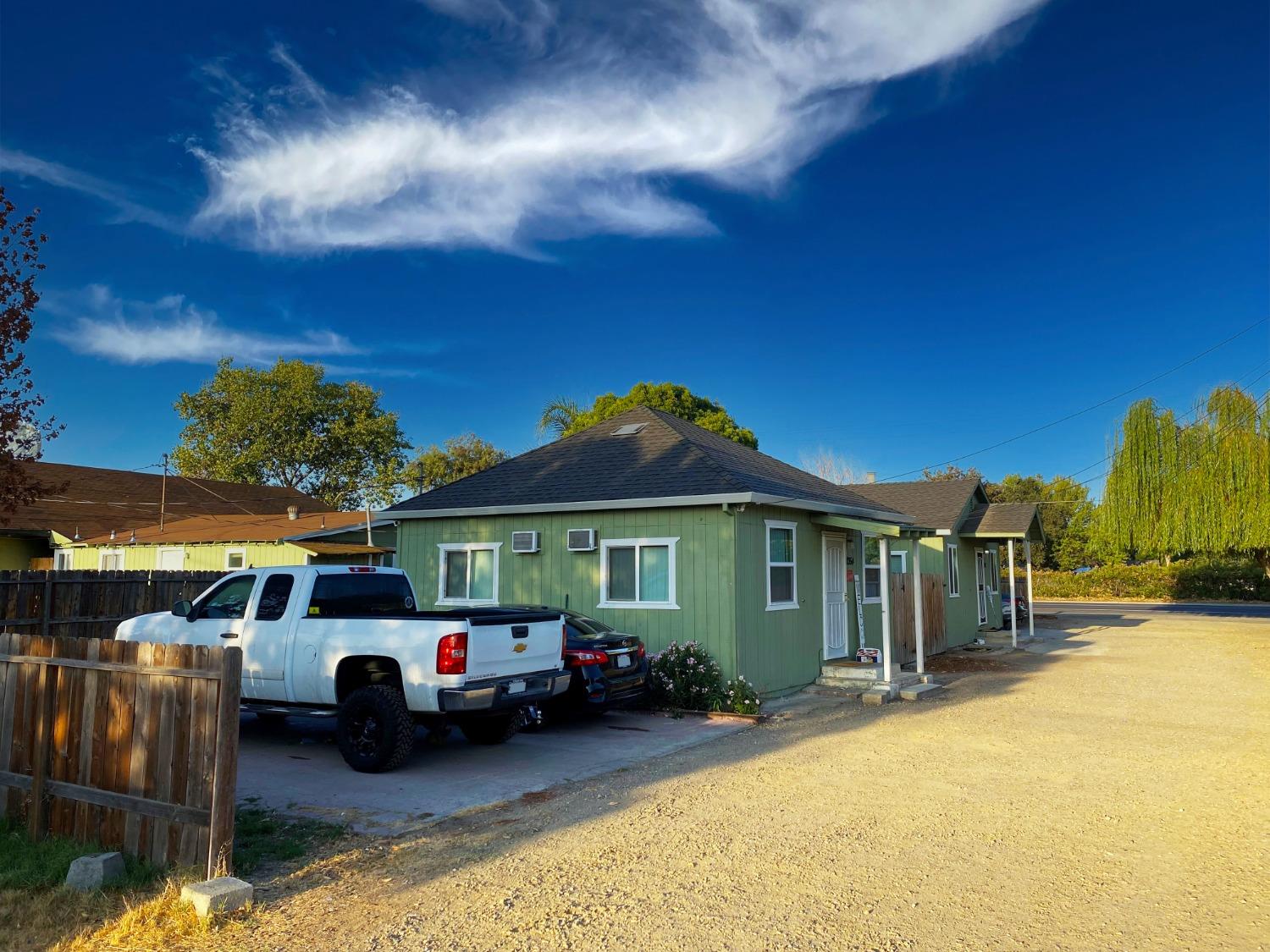 Detail Gallery Image 1 of 6 For 11350 N State Route 99 E. Frontage Rd, Lodi,  CA 95240 - – Beds | – Baths