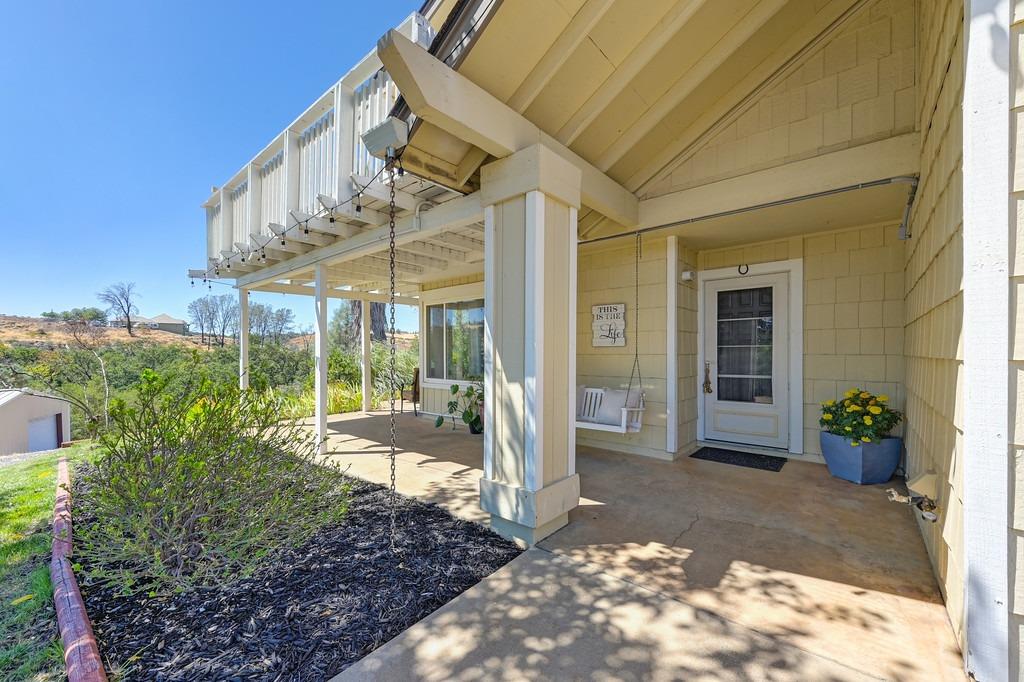 Detail Gallery Image 10 of 89 For 1981 Sweet Valley Rd, El Dorado Hills,  CA 95762 - 3 Beds | 2/1 Baths