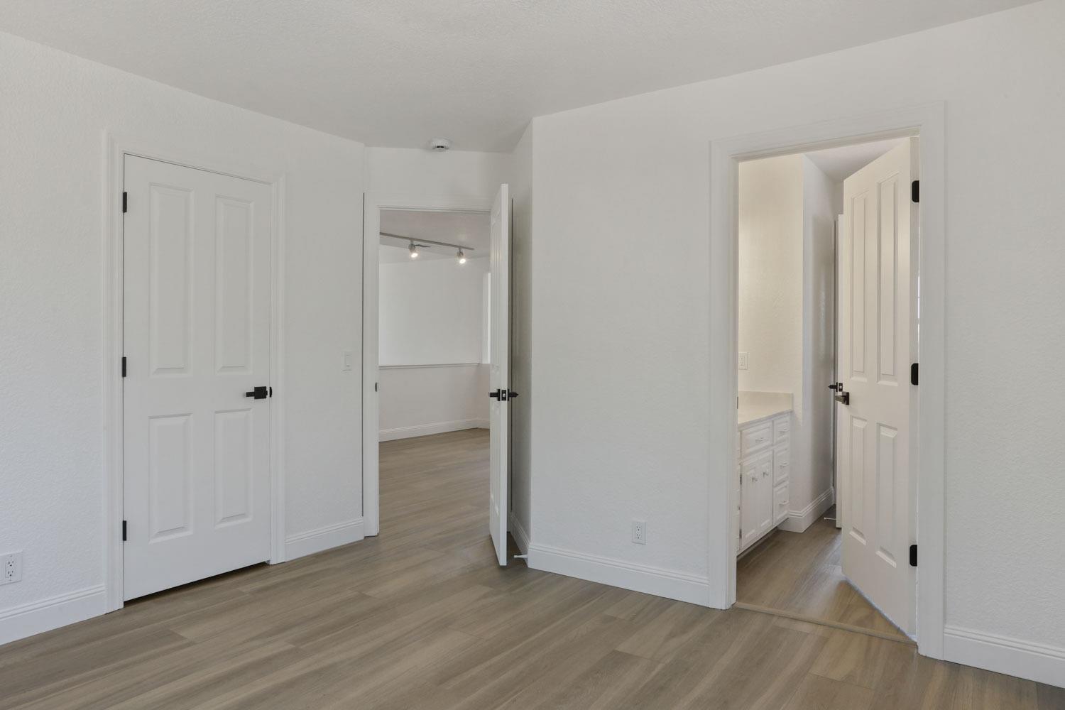 Detail Gallery Image 35 of 61 For 2031 Quartz Creek Ln, Placerville,  CA 95667 - 3 Beds | 2/1 Baths