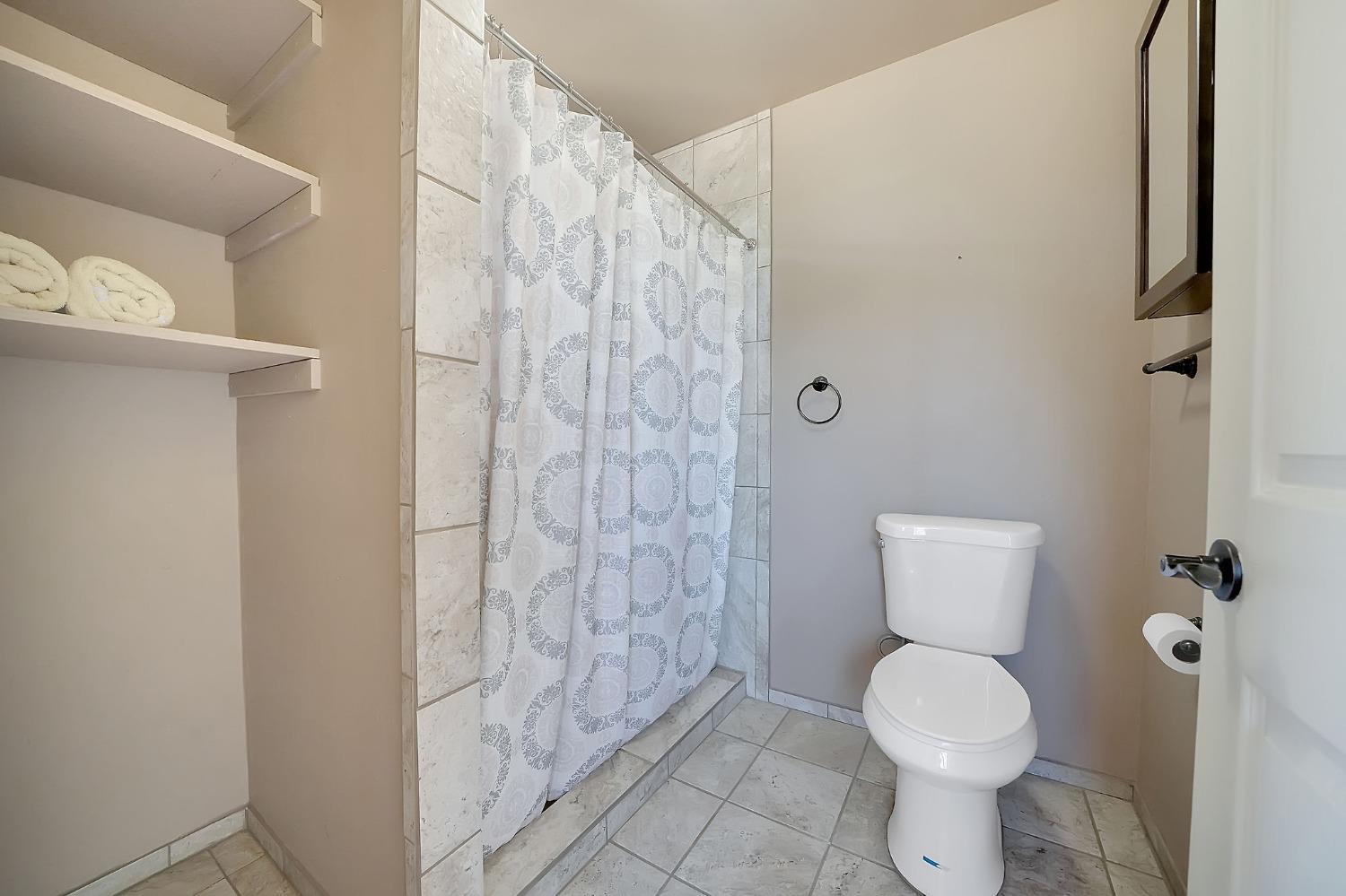 Detail Gallery Image 13 of 94 For 9600 Bell Rd, Plymouth,  CA 95669 - 2 Beds | 2 Baths