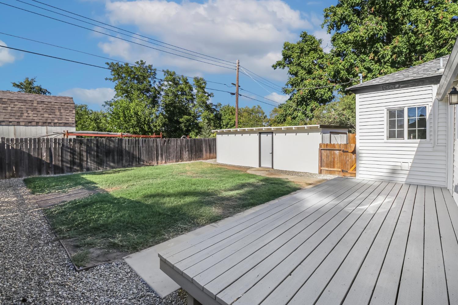 Detail Gallery Image 22 of 32 For 6571 Nielsen Way, Sacramento,  CA 95820 - 3 Beds | 2 Baths