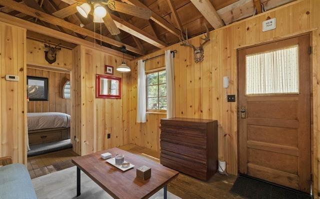 Detail Gallery Image 5 of 28 For 179 Sugarpine Circle, Pinecrest,  CA 95364 - 1 Beds | 1 Baths