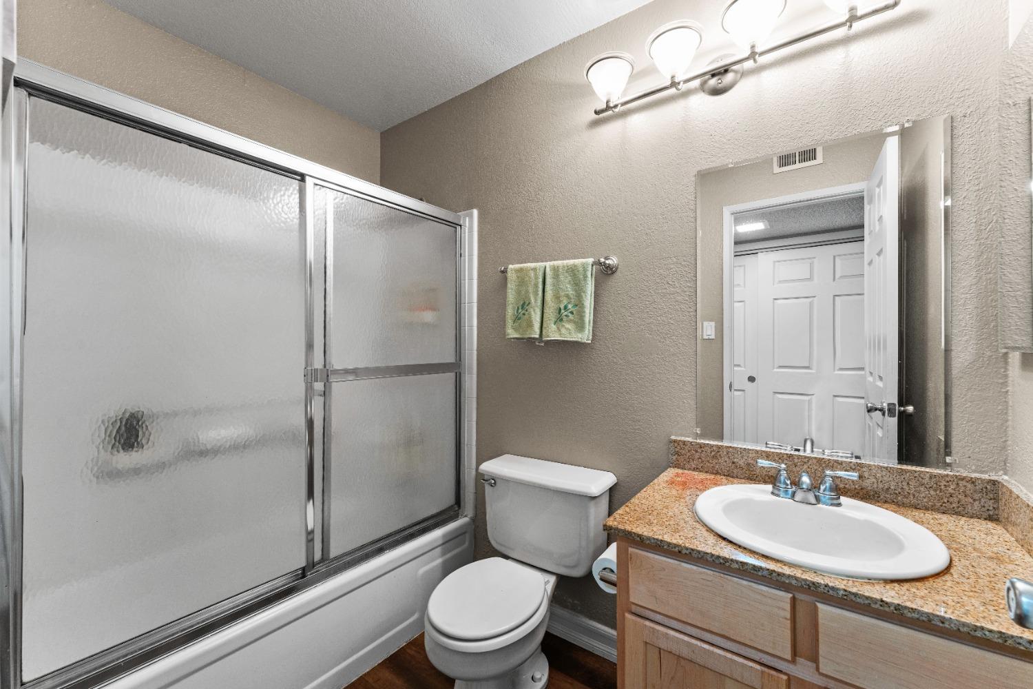 Detail Gallery Image 15 of 30 For 9200 Madison Ave #240,  Orangevale,  CA 95662 - 3 Beds | 2 Baths