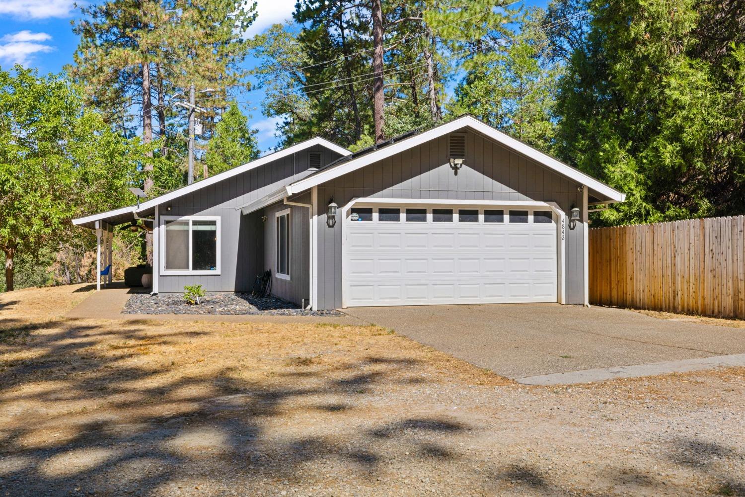 Detail Gallery Image 3 of 42 For 4842 Northern Lights Rd, Placerville,  CA 95667 - 3 Beds | 2 Baths