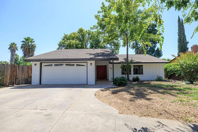 Detail Gallery Image 2 of 50 For 1058 Vernal Ave, Merced,  CA 95340 - 4 Beds | 2 Baths